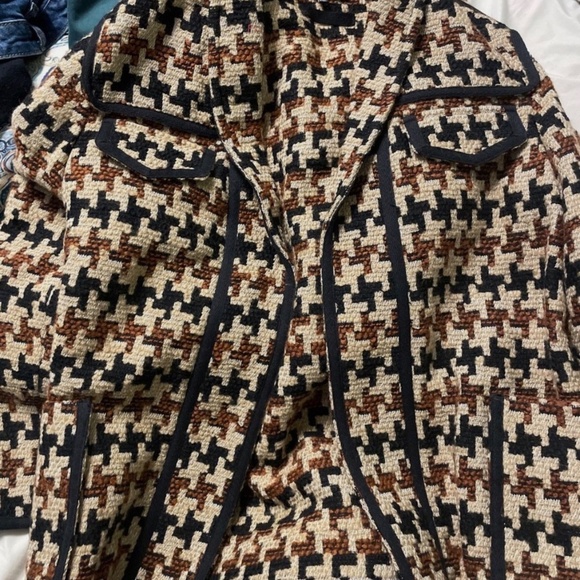 Houndstooth shawl jacket - Picture 3 of 6